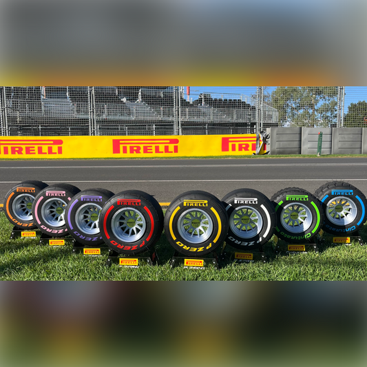 F1 Tyre Complete Set with Stands